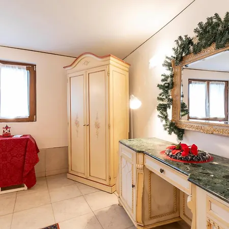Rubino Flat Canal View Апартаменты *